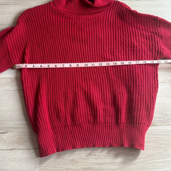 Red Turtleneck - Picture 9 of 9